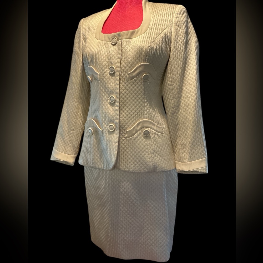 Escada Couture vintage suit size 36